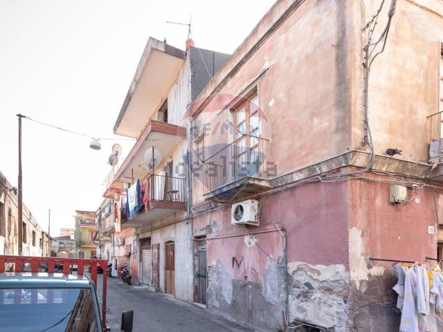Villetta indipendente in vendita di 180 m² in Via di Benedetto, 13