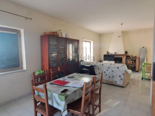 Villetta indipendente in vendita di 100 m² in Via Fondi di Cigliano