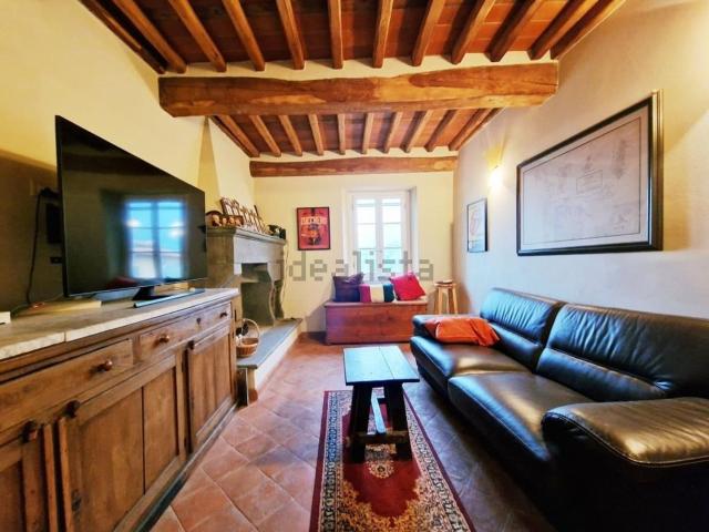 Villetta indipendente in vendita di 180 m² in Via Ilio Menicucci