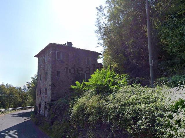 Villetta indipendente in vendita di 180 m² in Via Ortonovo, 6
