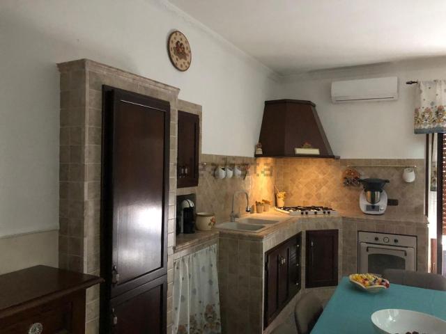 Villetta indipendente in vendita di 180 m² in Via la Bella, 4