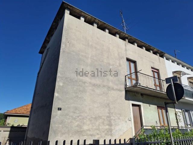 Villetta indipendente in vendita di 180 m² in Via M. Resegone, 27