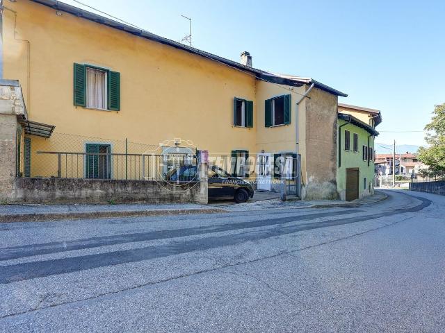 Villetta indipendente in vendita di 180 m² in Via Montegrino, 2
