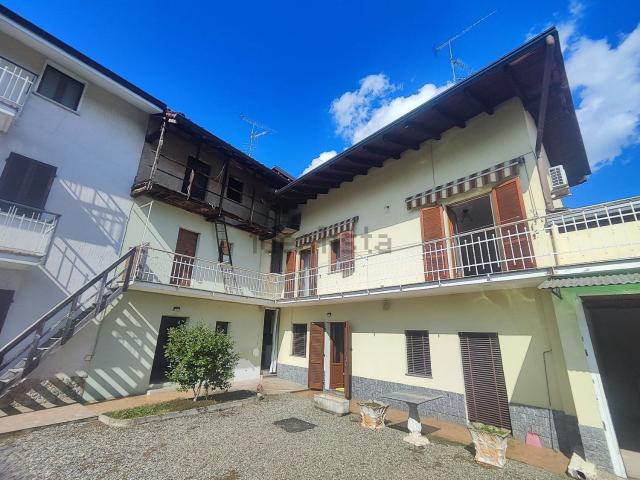 Villetta indipendente in vendita di 180 m² in Via Martiri della Libertà, 6