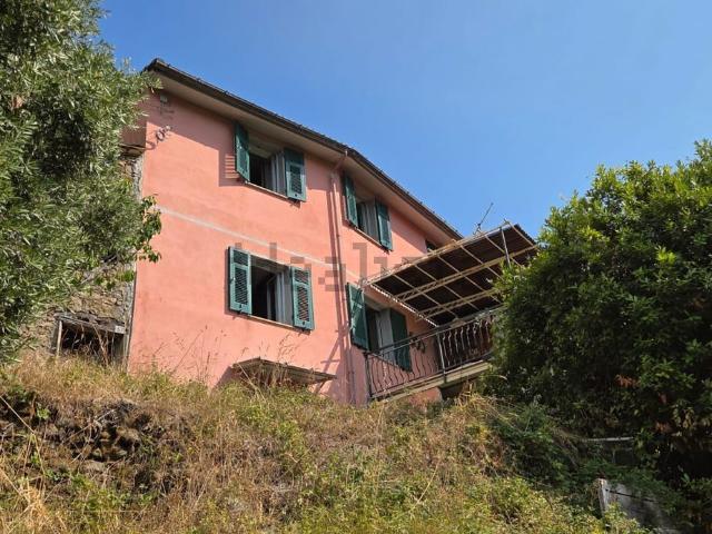 Villetta indipendente in vendita di 180 m² in Via Sambuceto, 58
