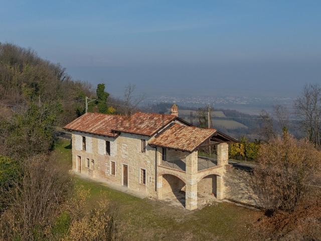 Villetta indipendente in vendita di 180 m² in Via San Carpoforo, 97