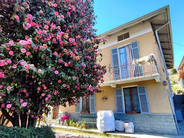 Villetta indipendente in vendita di 180 m² in Via Roma