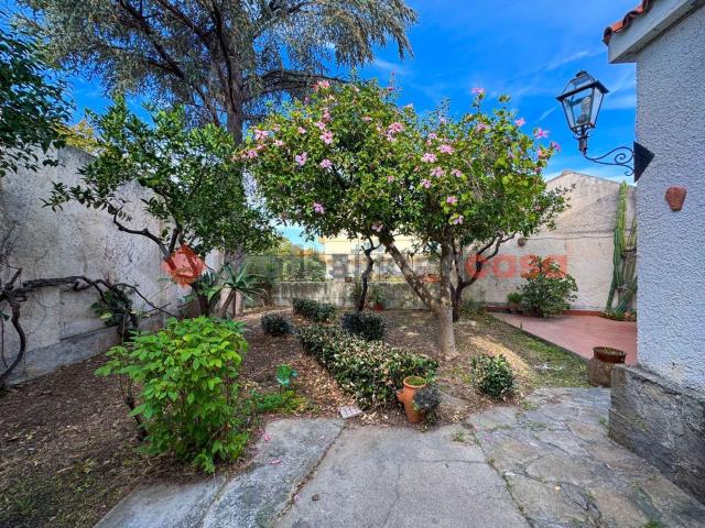 Villetta indipendente in vendita di 180 m² in Via Roma, 59