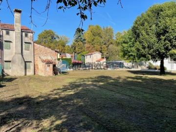 Villetta indipendente in vendita di 180 m² in Via Roma, 75