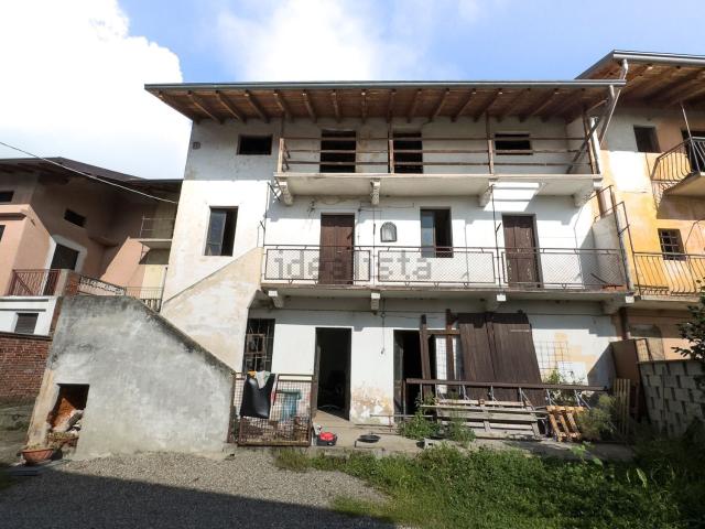 Villetta indipendente in vendita di 180 m² in Via Roma