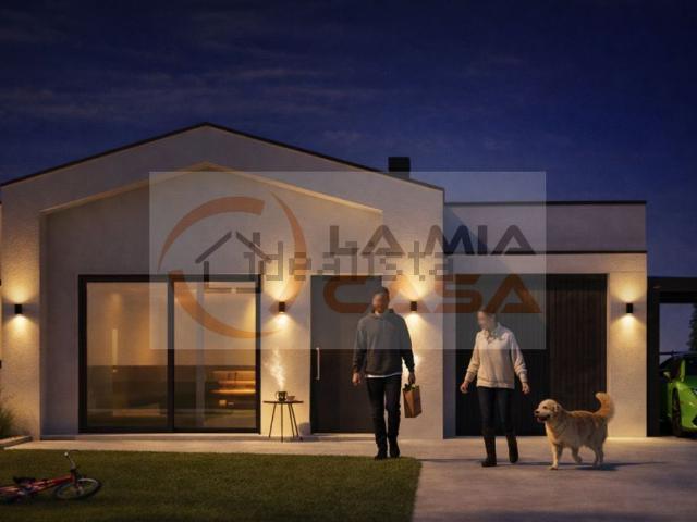 Villetta indipendente in vendita di 180 m² in Via XXV Aprile