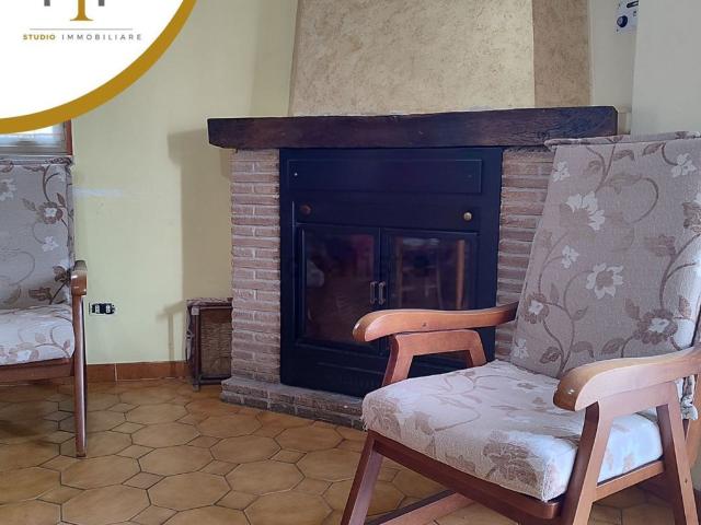 Villetta indipendente in vendita di 180 m² in Via Ripagallo