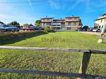 Villetta indipendente in vendita di 180 m² in Via Vingone