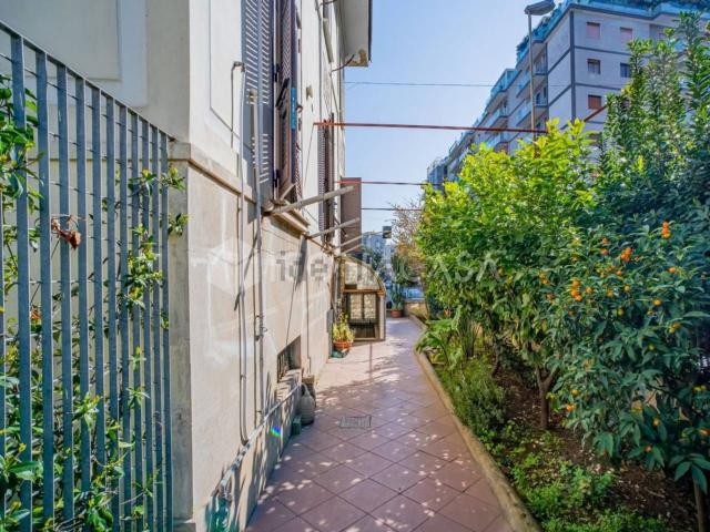 Villetta indipendente in vendita di 115 m² in Viale Antonio Meucci, 1