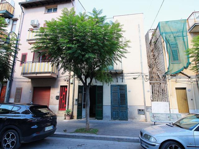 Villetta indipendente in vendita di 180 m² in Corso Filangeri, 89