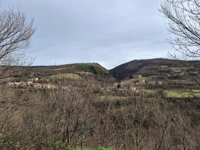 Villetta indipendente in vendita di 180 m² in Frazione Meriggio, 7