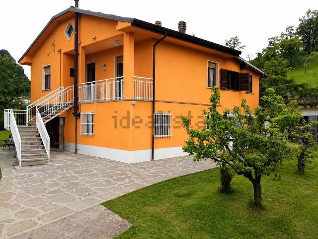 Villetta indipendente in vendita di 180 m² in Località Costa