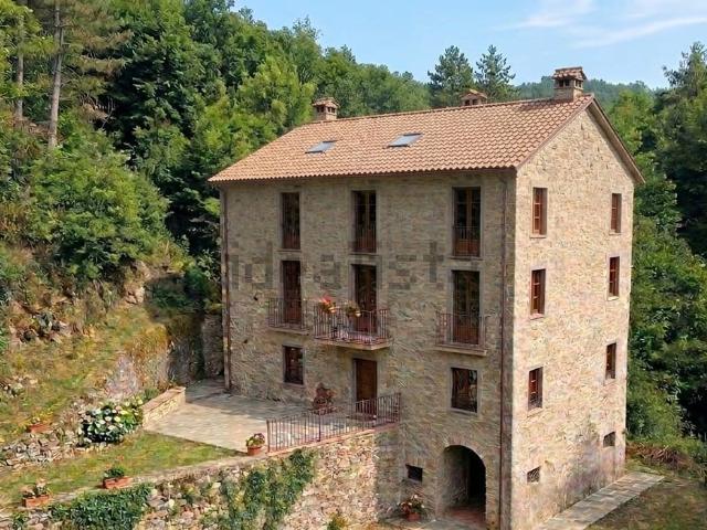 Villetta indipendente in vendita di 180 m² in Località Gattea, 122