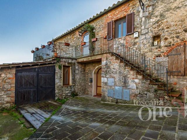 Villetta indipendente in vendita di 180 m² in Piazza della Fonte