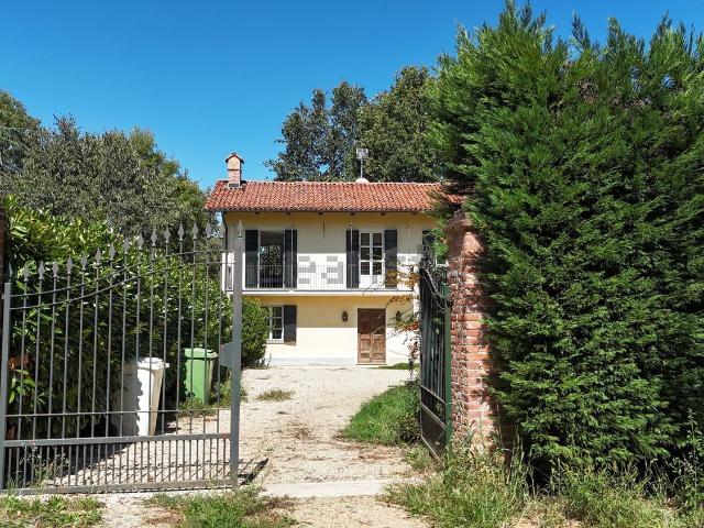Villetta indipendente in vendita di 180 m² in Strada Castelletto