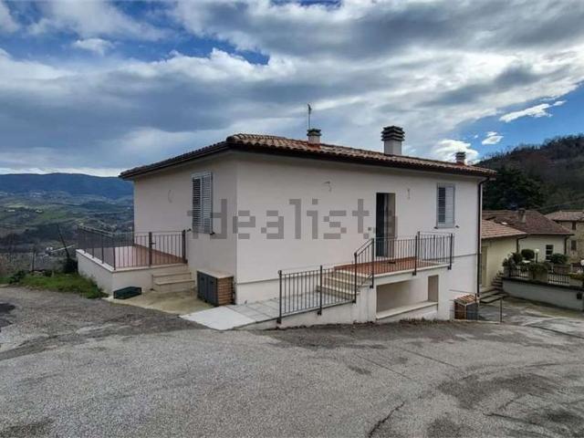 Villetta indipendente in vendita di 180 m² in Strada Gaglietolese
