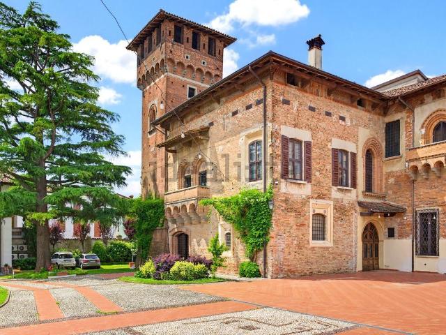 Villetta indipendente in vendita di 1815 m² in Via Roma, 71