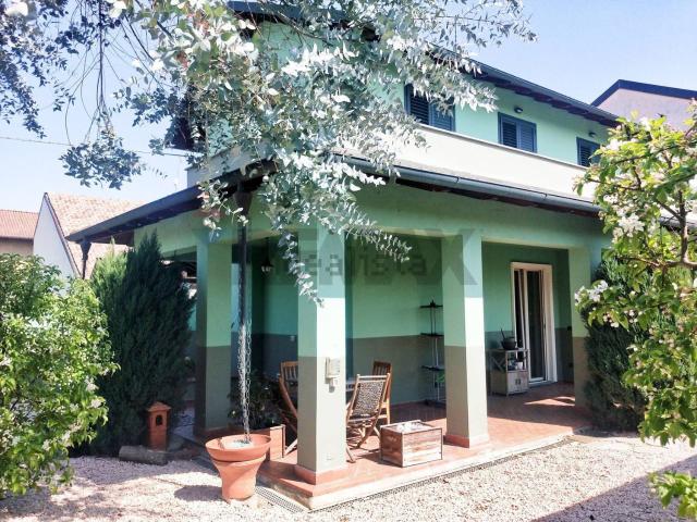 Villetta indipendente in vendita di 181 m²
