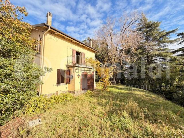 Villetta indipendente in vendita di 181 m² in Via Tignano, 36