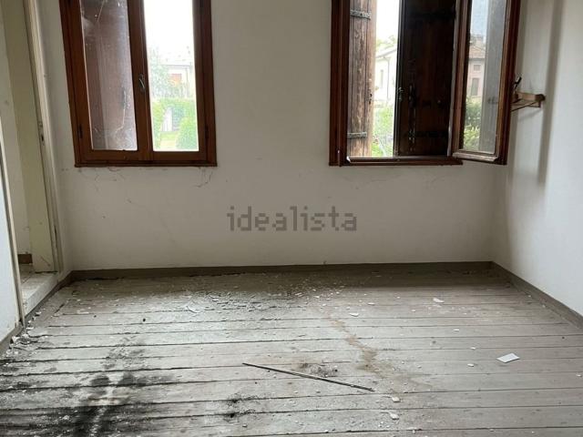 Villetta indipendente in vendita di 181 m² in Viale Mercato Vecchio