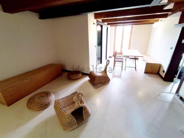 Villetta indipendente in vendita di 182 m² in Via del Mercato, 144