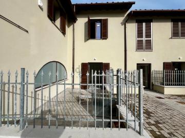 Villetta indipendente in vendita di 183 m² in Via dei Tessitori