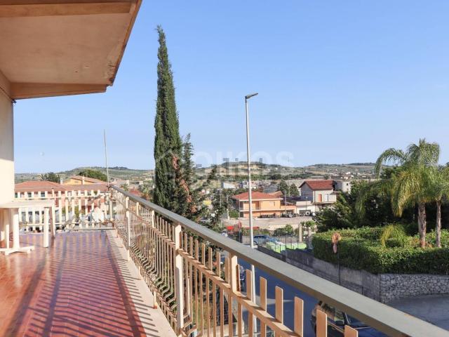 Villetta indipendente in vendita di 184 m² in Via Barbieri Granati Nuovi, 1