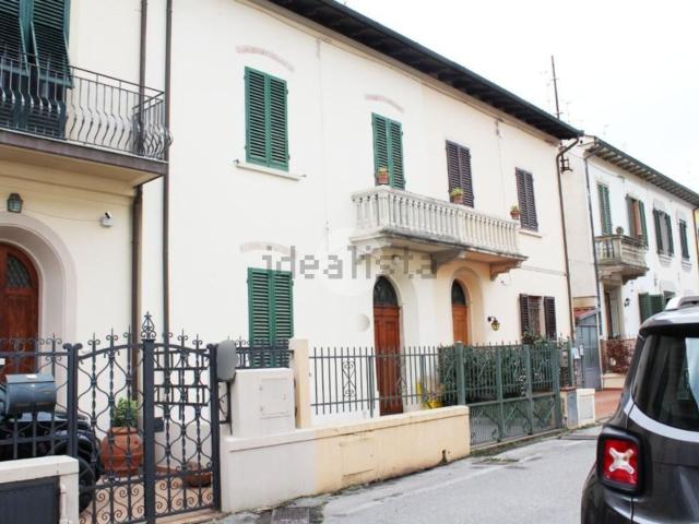 Villetta indipendente in vendita di 184 m² in Via Bengasi, 1