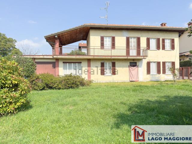 Villetta indipendente in vendita di 184 m² in Via Nazario Sauro
