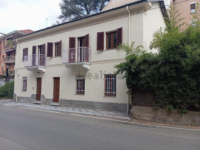 Villetta indipendente in vendita di 184 m² in Strada Comunale di Mongreno, 31