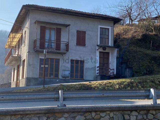 Villetta indipendente in vendita di 185 m² in Via Casazza, 29
