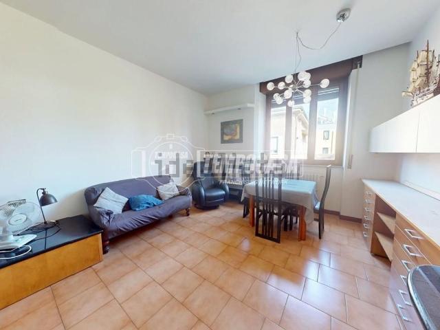 Villetta indipendente in vendita di 185 m² in Via Geremia Bonomelli