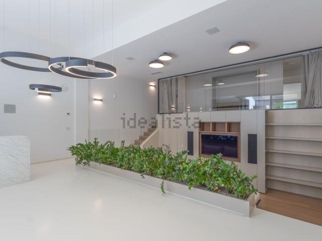 Villetta indipendente in vendita di 185 m² in Via Francesco Melzi d&apos Eril, 10