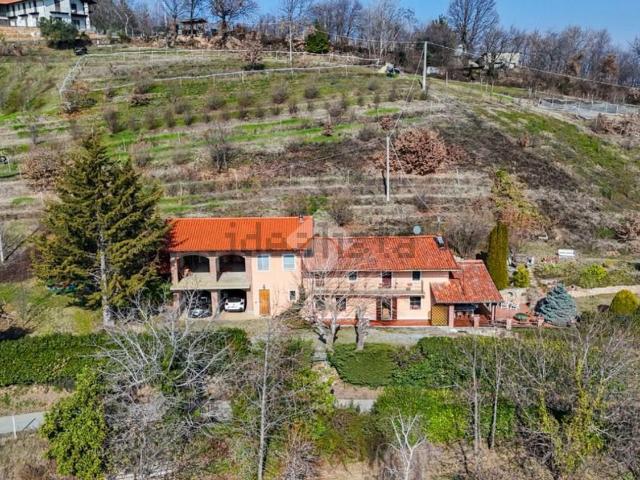 Villetta indipendente in vendita di 185 m² in Via San Michele, 16