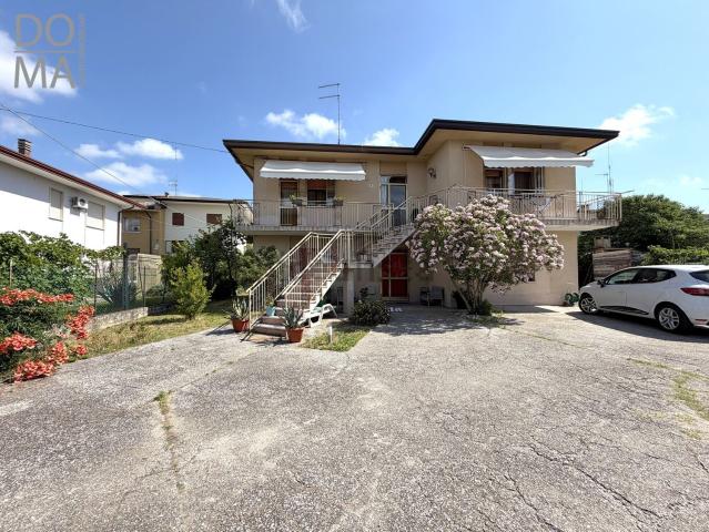 Villetta indipendente in vendita di 185 m² in Via Roma, 5