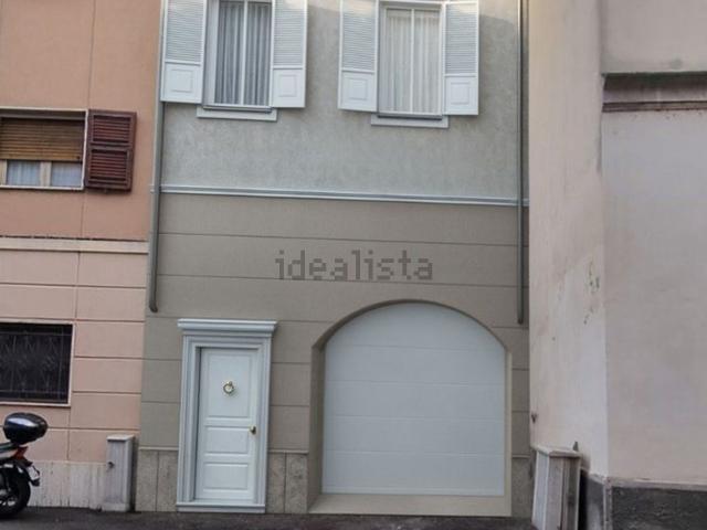 Villetta indipendente in vendita di 185 m² in Via Volturno, 17