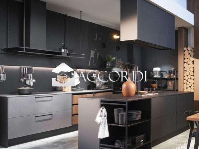 Villetta indipendente in vendita di 186 m² in Via Roma