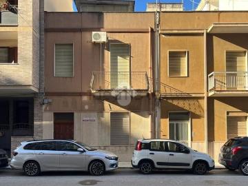 Villetta indipendente in vendita di 186 m² in Via Giulio Cesare, 14