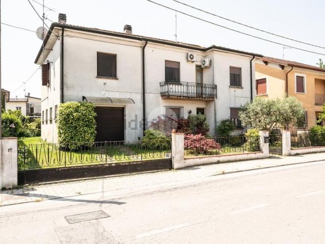 Villetta indipendente in vendita di 186 m² in Via Giuseppe Garibaldi, 52