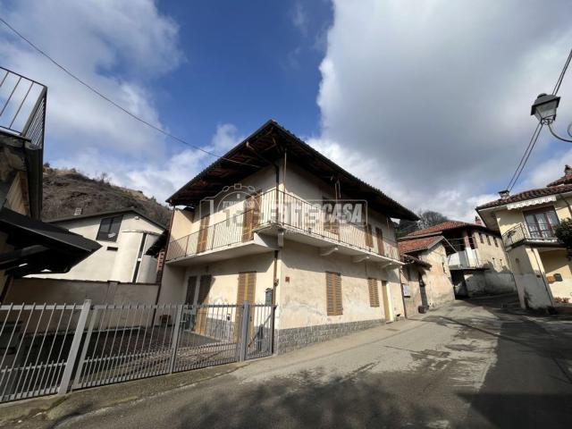 Villetta indipendente in vendita di 186 m² in Via Montegrappa, 18