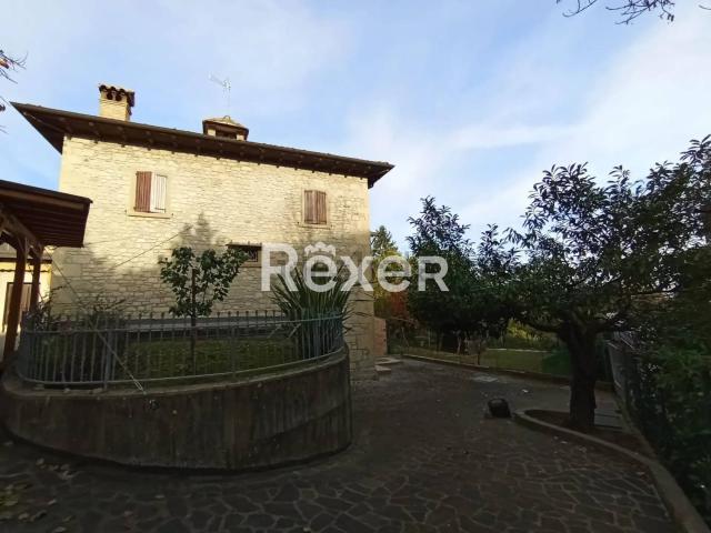 Villetta indipendente in vendita di 186 m² in Via Sandro Pertini