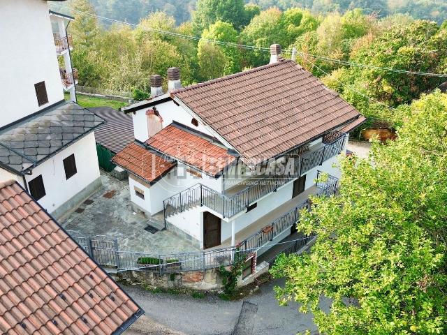 Villetta indipendente in vendita di 186 m² in Via Pomeri