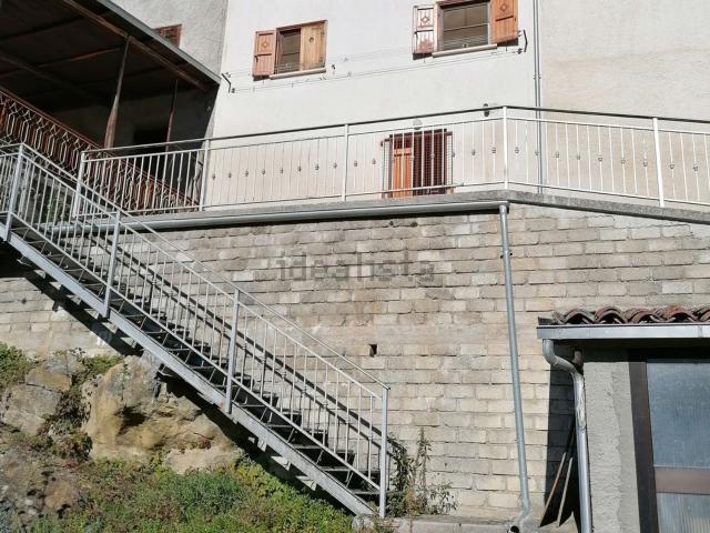 Villetta indipendente in vendita di 186 m² in Via Patrignone