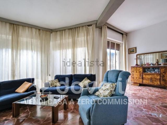 Villetta indipendente in vendita di 186 m² in Via Provinciale, 305
