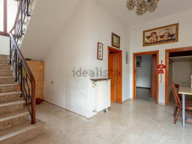 Villetta indipendente in vendita di 186 m² in Via Trento
